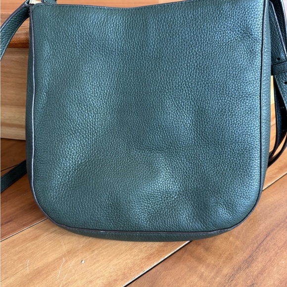 Kate Spade Forest Green Crossbody Minimal Chic Capsule Wardrobe Everyday Luxury - Picture 4 of 12